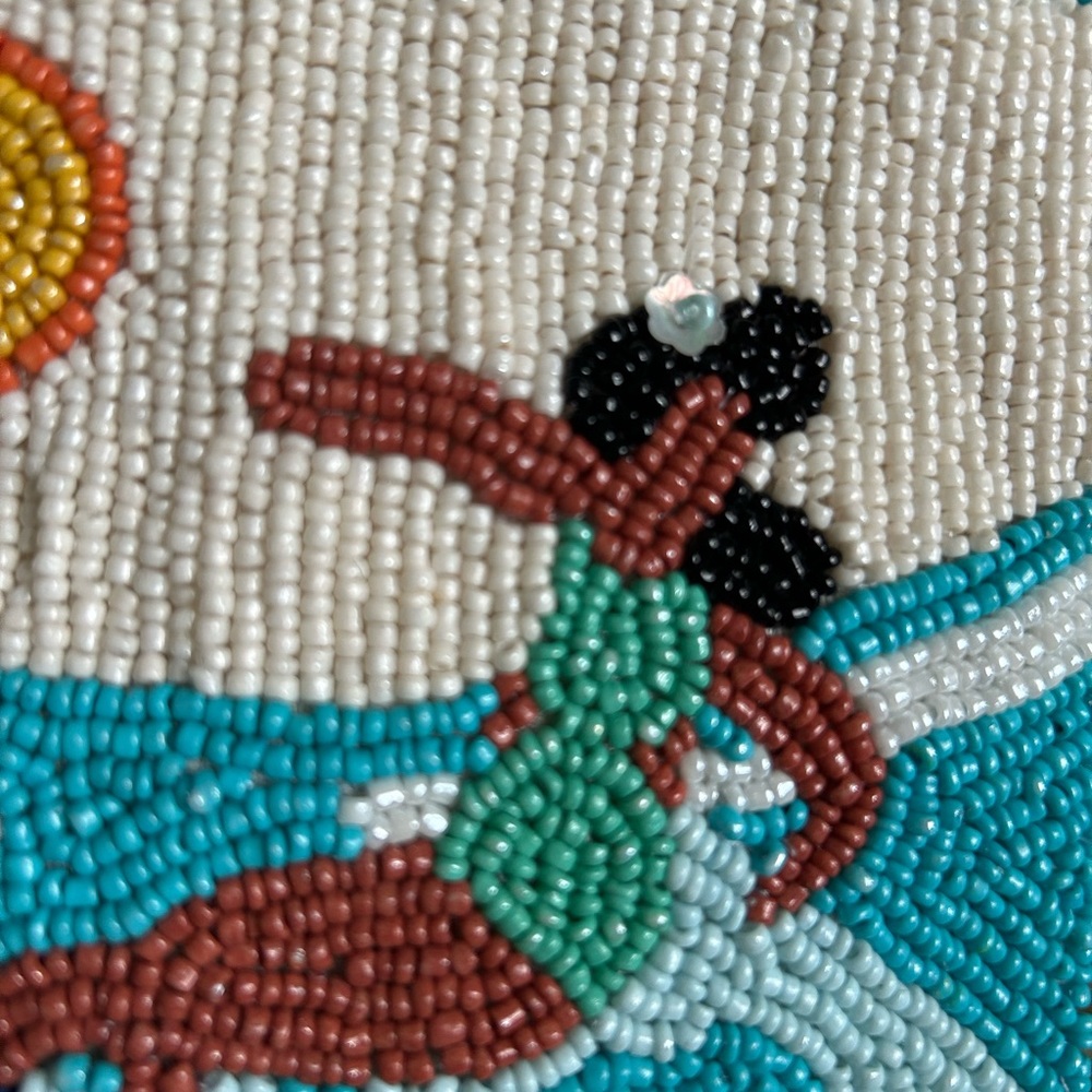 NWT Hand-Beaded Surfing Wristlet Clutch - Turquoise & White, Small - Picture 4 of 9